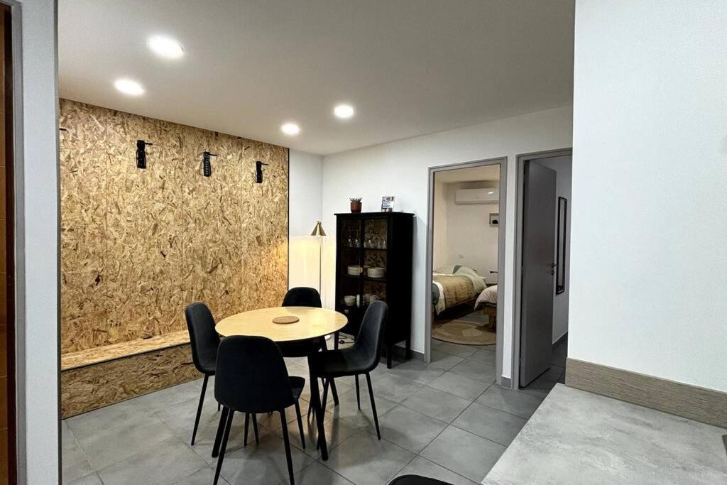 Tres Bel Appartement Climatise - Chez Tom Et Anna Bédoin Exterior foto